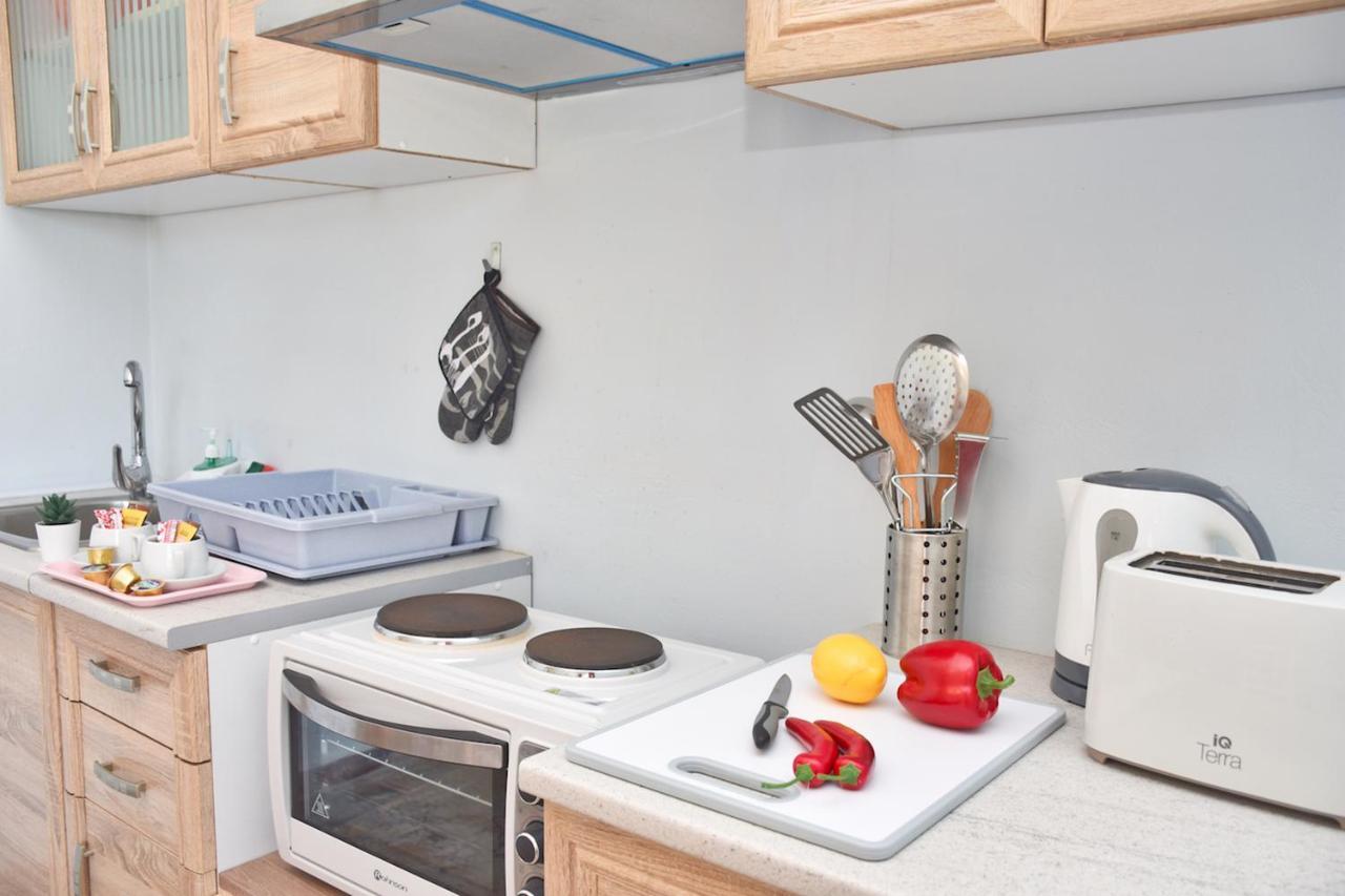 אגיוס גורדיוס Mike'S Apartments מראה חיצוני תמונה