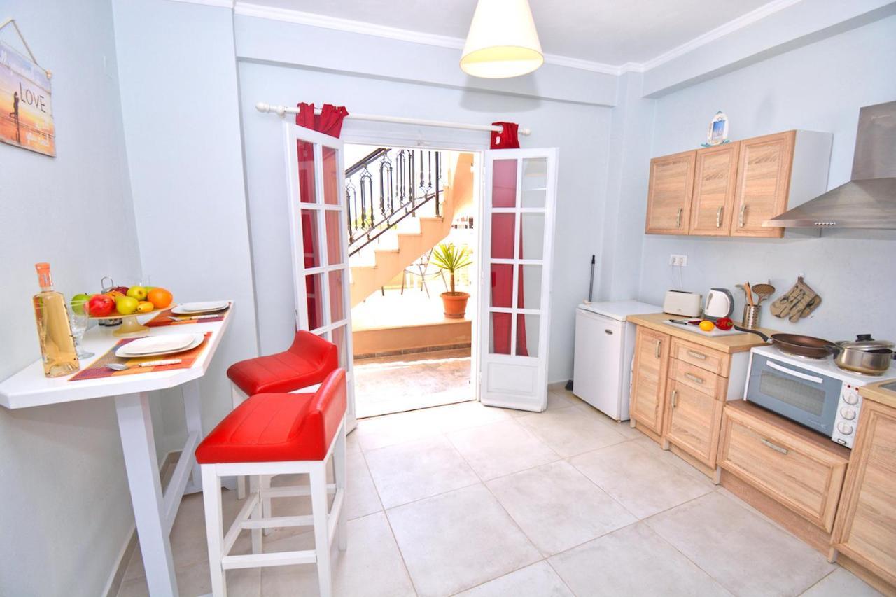 אגיוס גורדיוס Mike'S Apartments מראה חיצוני תמונה