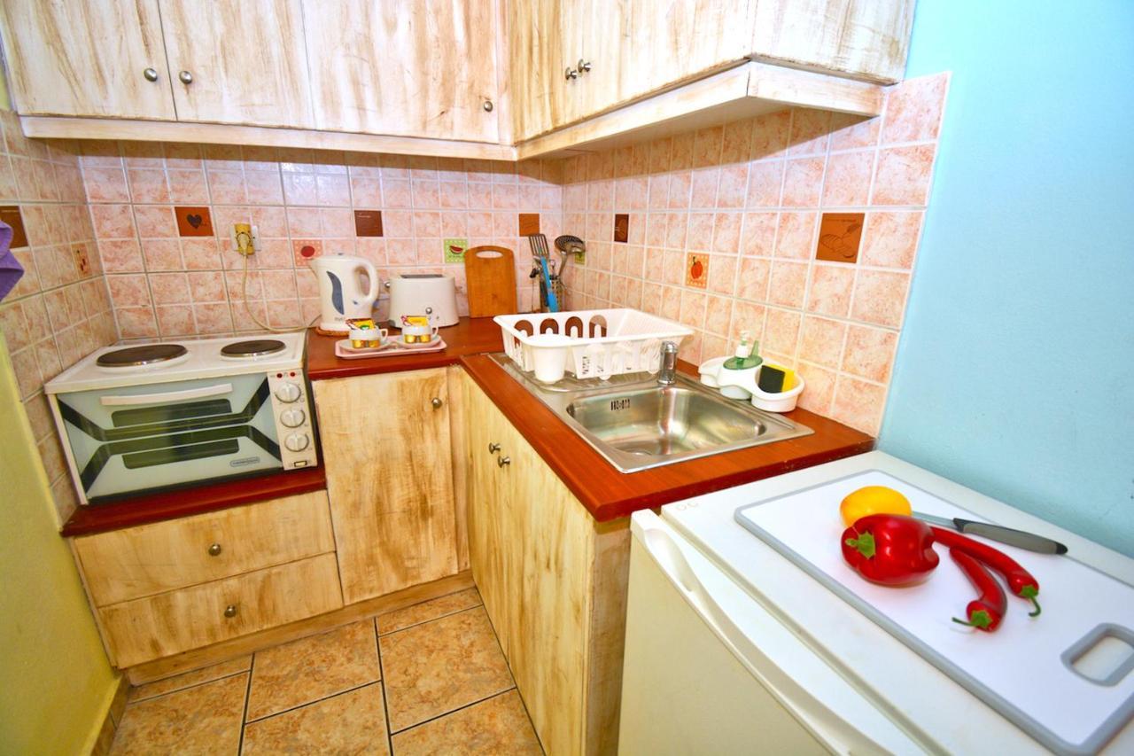 אגיוס גורדיוס Mike'S Apartments מראה חיצוני תמונה
