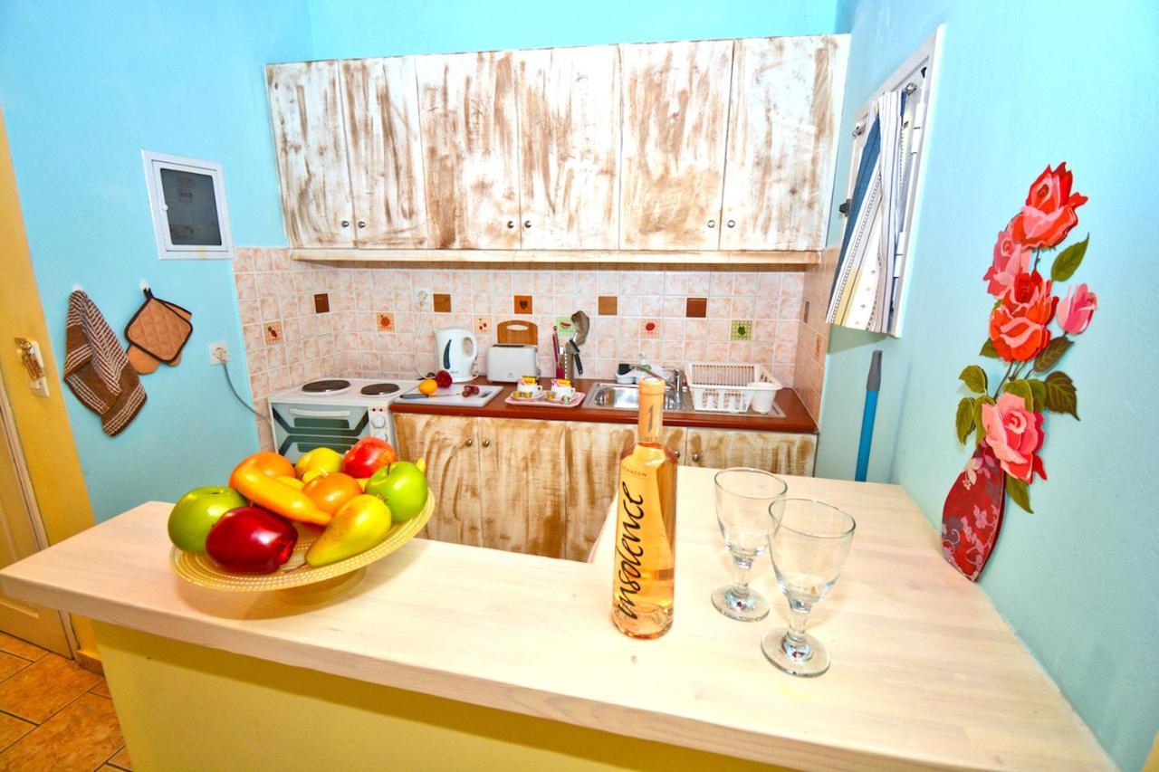אגיוס גורדיוס Mike'S Apartments מראה חיצוני תמונה