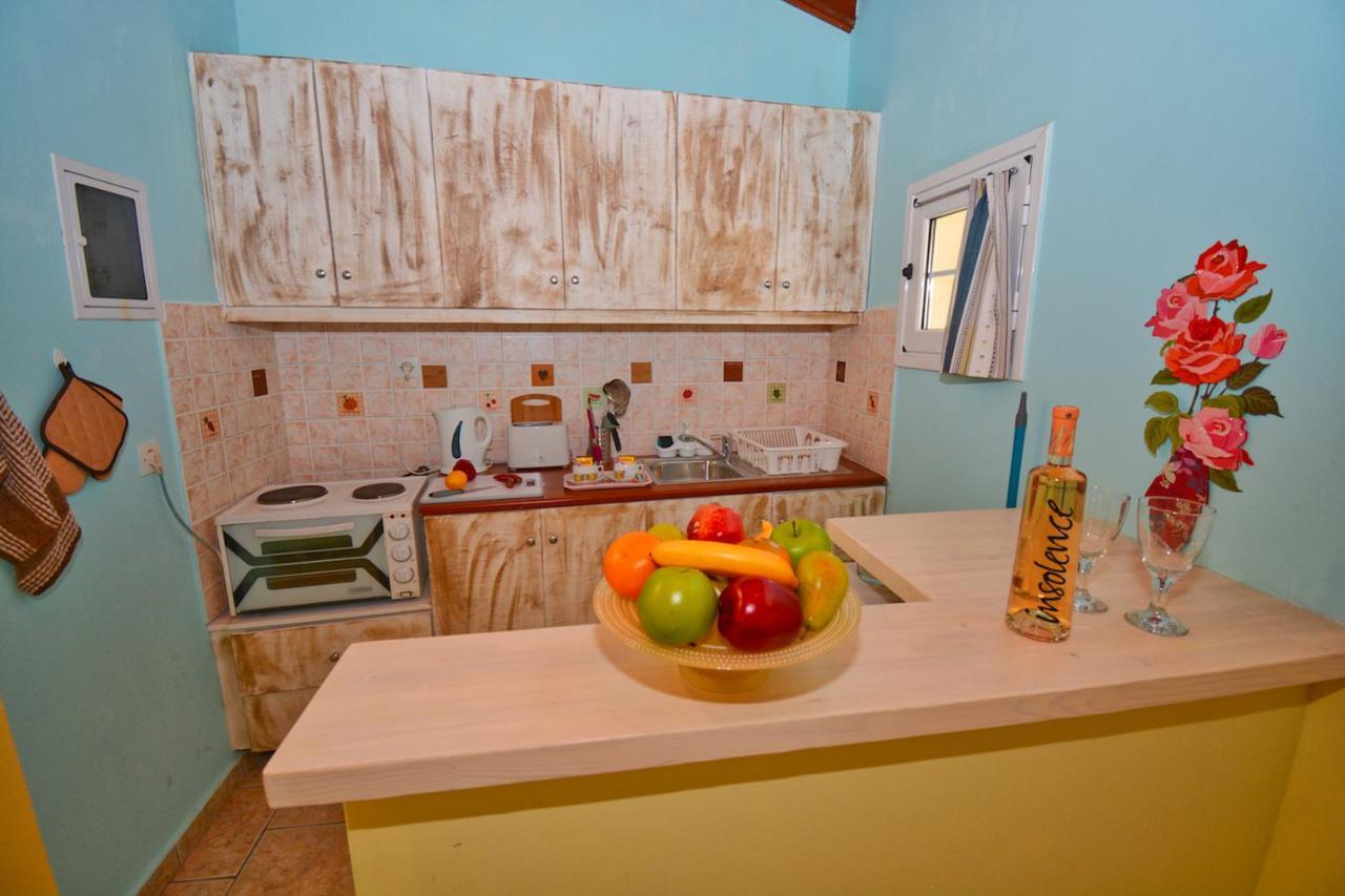 אגיוס גורדיוס Mike'S Apartments מראה חיצוני תמונה